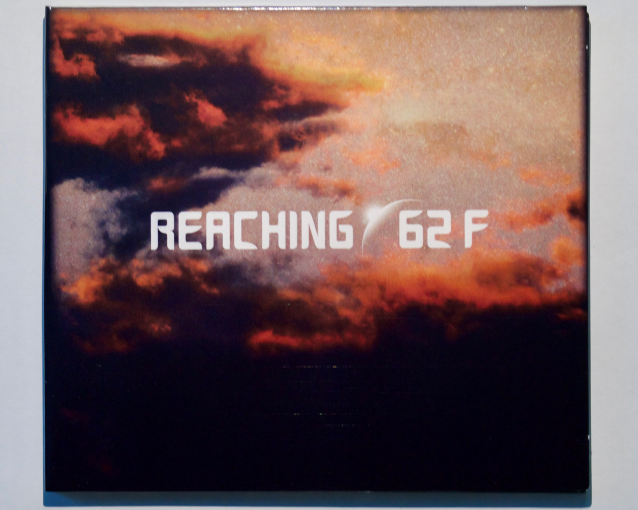 Our first cd released. An EP with 30 minutes of soothing instrumental post-rock.